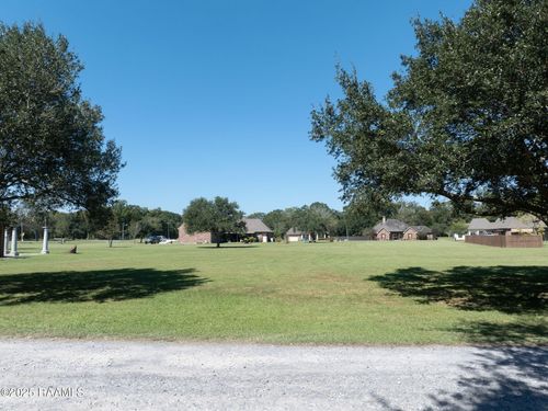 0 Bayou Oaks Rd, Breaux Bridge, LA, 70517 | Card Image