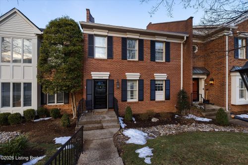 1320 Navajo Ct, Louisville, KY, 40207-1639 | Card Image