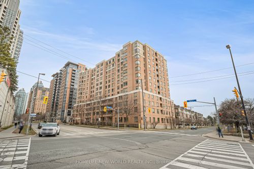 908-88 Grandview Way, North York, ON, M2N6V6 | Card Image