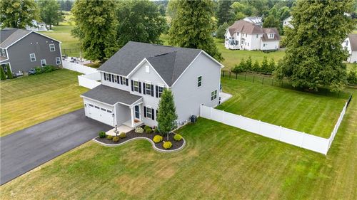 387 Anna Cir, Webster, NY, 14580-9685 | Card Image