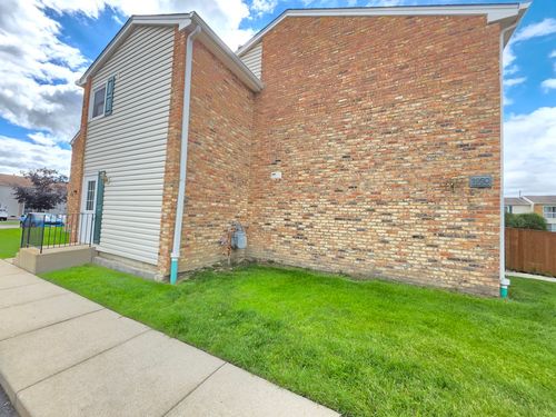 a-1950 Kenilworth Cir, Hoffman Estates, IL, 60169-6737 | Card Image