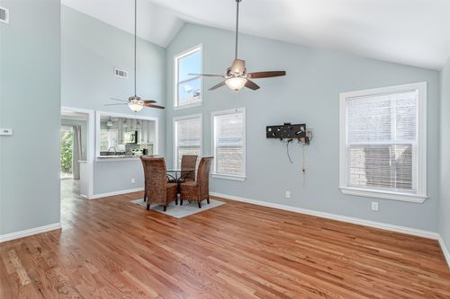 4139 Rosser Sq, Dallas, TX, 75244-6643 | Card Image