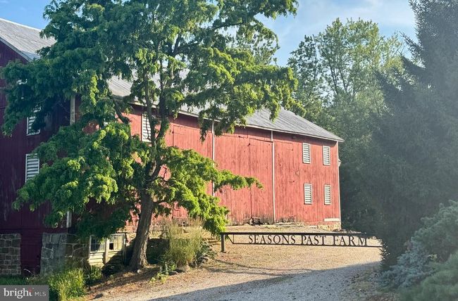 825 White Hall Rd, House other with 3 bedrooms, 3 bathrooms and null parking in LITTLESTOWN PA | Image 6