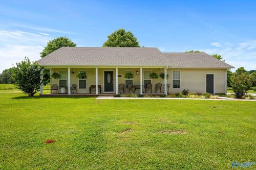 71 County Road 176, Moulton, AL, 35650-5714 | Card Image