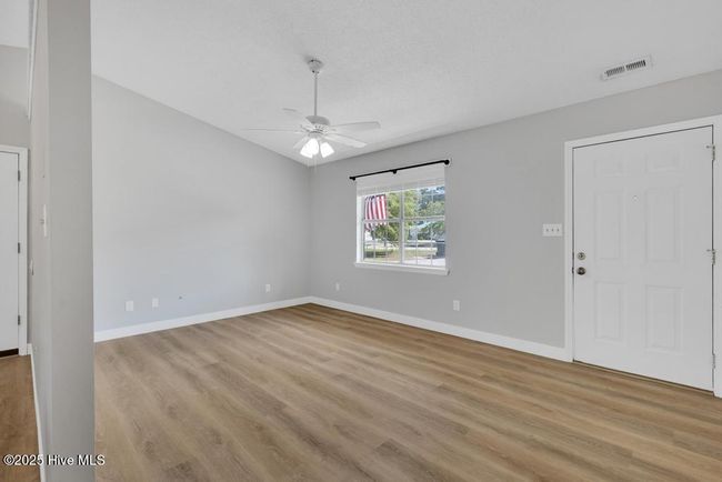 534 Sandridge Rd, House other with 3 bedrooms, 2 bathrooms and 1 parking in Hubert NC | Image 6