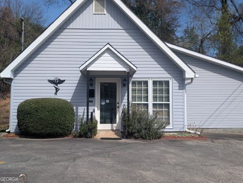 334 N Broad St, Toccoa, GA, 30577-2304 | Card Image