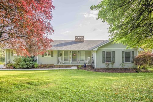 813 Stiner Ln, La Follette, TN, 37766-5503 | Card Image