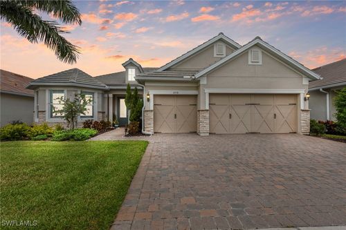 10530 Jackson Square Dr, ESTERO, FL, 33928-4034 | Card Image