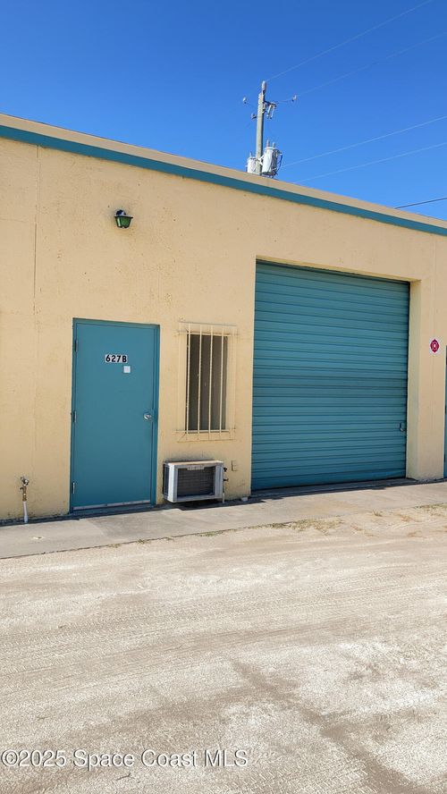 b-627 Childre Ave, Titusville, FL, 32796-5114 | Card Image