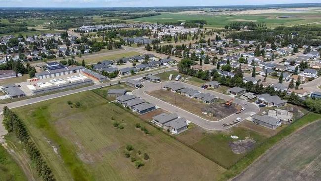 14 - 6519 46 St, Home with 2 bedrooms, 2 bathrooms and 3 parking in Wetaskiwin AB | Image 34