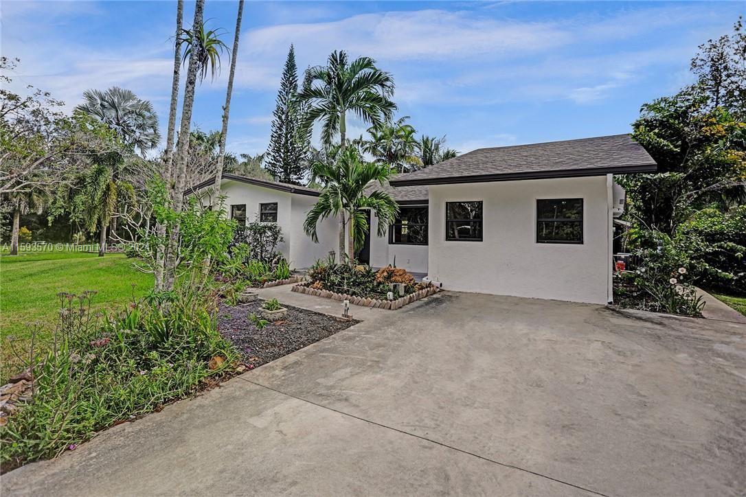 20th St, Davie, FL 33325