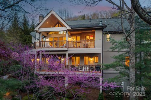 256 Senator Reynolds Rd, Asheville, NC, 28804-8306 | Card Image