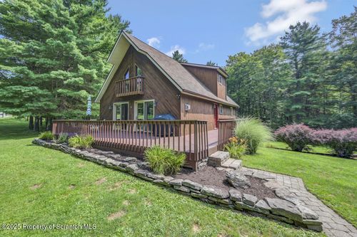 208 Smith Dr, Hallstead, PA, 18822-8909 | Card Image