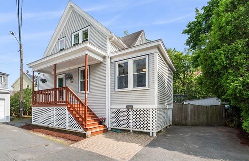 1 Orchard Ter, Swampscott, MA, 01907-1724 | Card Image