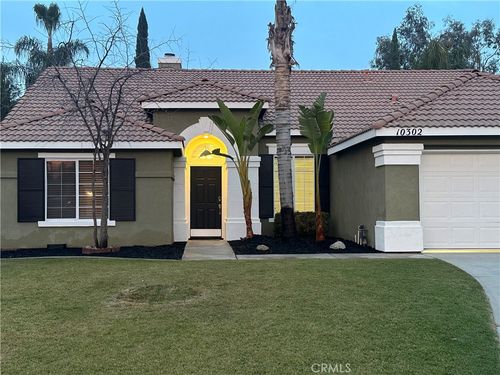 10302 Willow Bend Court, Bakersfield, CA, 93312 | Card Image