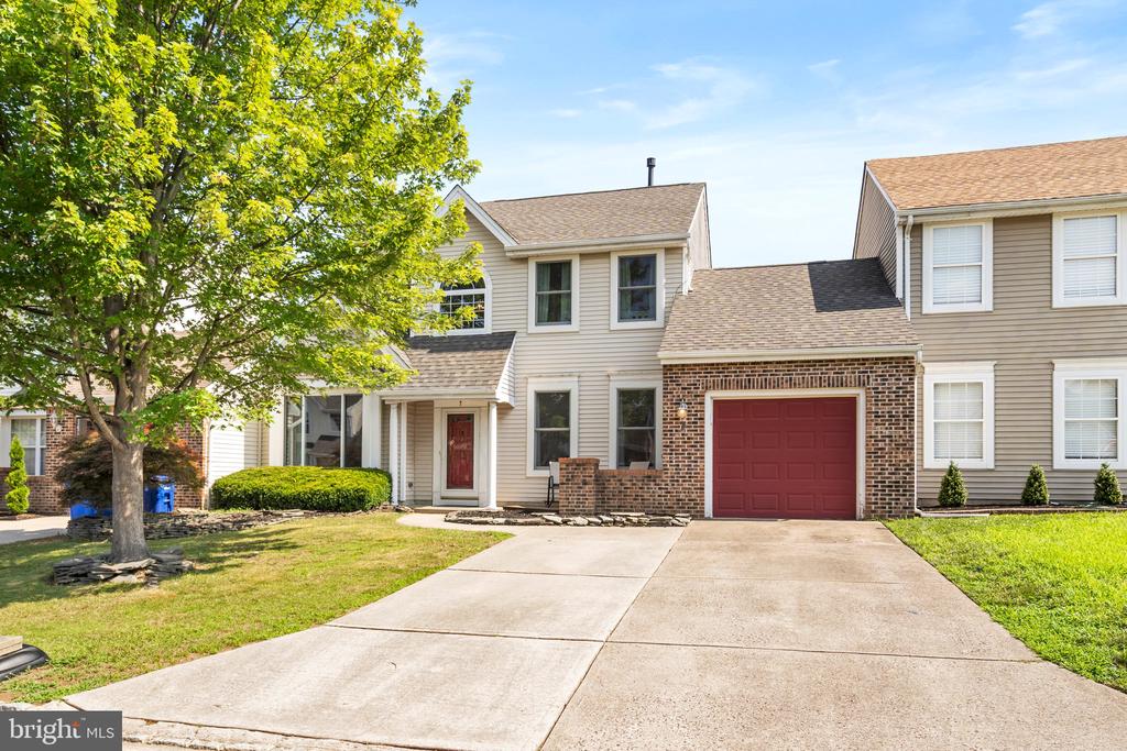 Wildberry Dr, Mount Holly, NJ 08060
