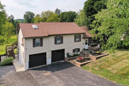 14 Booth Blvd, Wappingers Falls, NY, 12590-5441 | Card Image