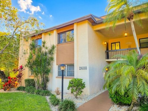 201-2688 Clubhouse Dr, SARASOTA, FL, 34232-7510 | Card Image