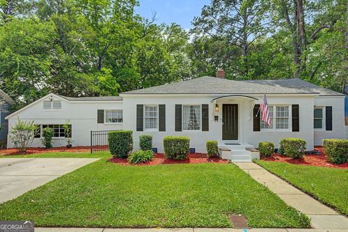 1323 E 53rd St, Savannah, GA, 31404-4605 | Card Image