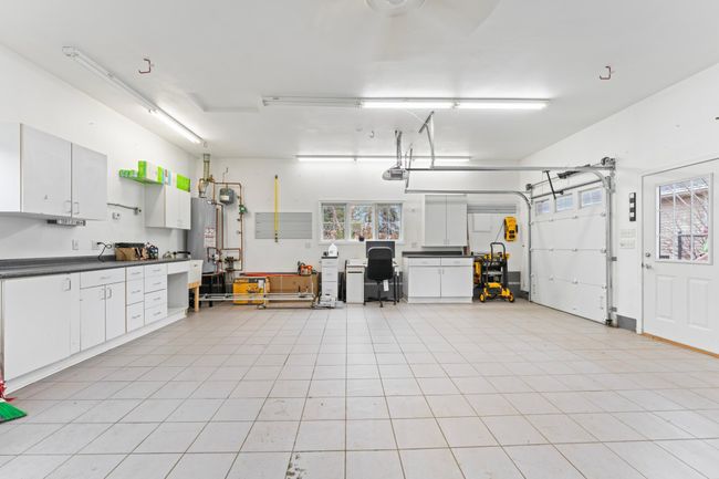 In-Floor Heated/Insulated Workshop/Garage | Image 34
