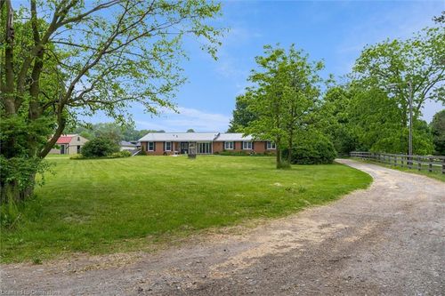 337 Highway 52 N, Lynden, ON, L0R1T0 | Card Image