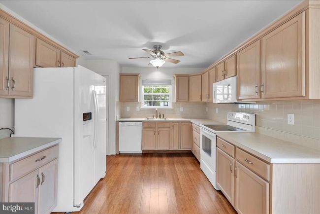 33 Glenview Way E, House other with 2 bedrooms, 2 bathrooms and null parking in GIBBSBORO NJ | Image 8