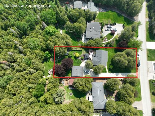 57 Victoria St, Tiverton, ON, N0G2T0 | Card Image