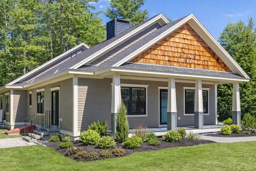 24 Hidden Brook Drive, Gorham, ME, 04038 | Card Image