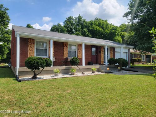 5105 Rossmoor Dr, Louisville, KY, 40219-2840 | Card Image
