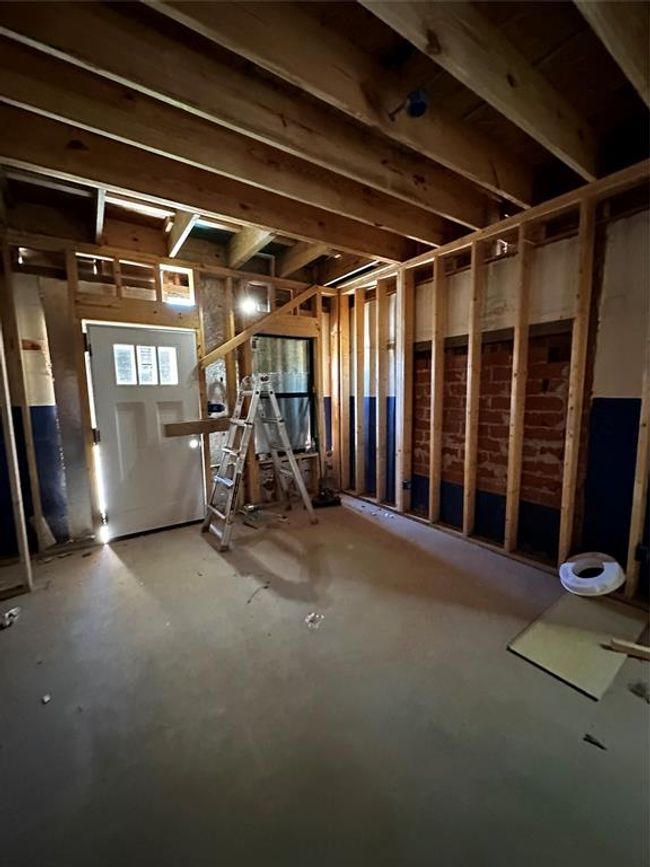 321 Kelly St, Home with 0 bedrooms, 0 bathrooms and null parking in Luling TX | Image 15