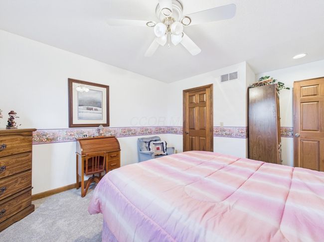 72 S Beaver St, House other with 3 bedrooms, 4 bathrooms and null parking in Carroll OH | Image 49