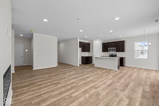 10109 Redwood Peak Ln, House other with 3 bedrooms, 2 bathrooms and null parking in Indianapolis IN | Image 9