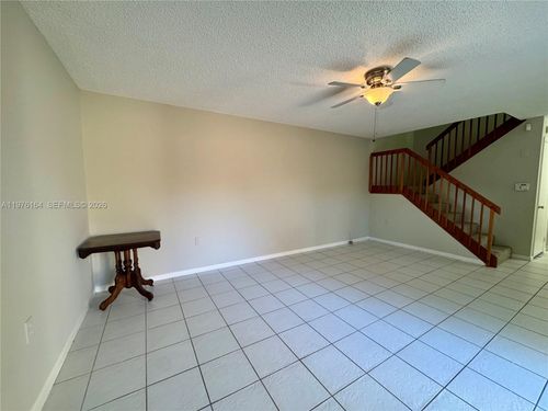 9143D Sw 23rd St, Davie, FL, 33324-5000 | Card Image