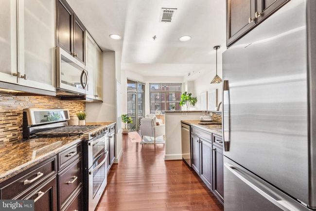 UNIT-1050 - 3650 S Glebe Rd, Condo with 2 bedrooms, 2 bathrooms and null parking in ARLINGTON VA | Image 7