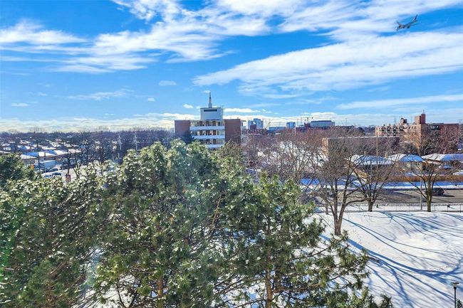 611 - 390 Dixon Rd, Condo with 3 bedrooms, 2 bathrooms and 1 parking in Etobicoke ON | Image 36