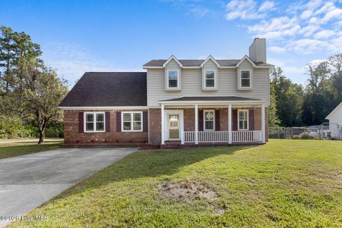 2644 Idlebrook Cir, Midway Park, NC, 28544-1618 | Card Image