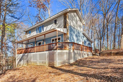 233 Chestnut Dr, Westminster, SC, 29693-6128 | Card Image