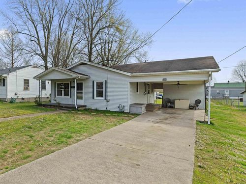 710 Madison St, Hartford, KY, 42347-1546 | Card Image