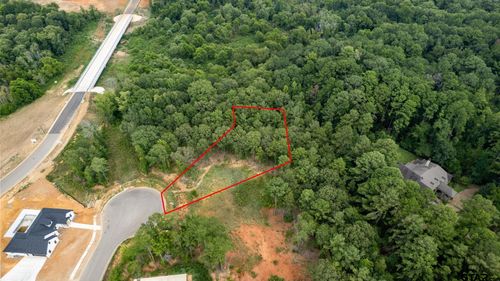 9299 Caddo Ridge Cv, Tyler, TX, 75703-6084 | Card Image