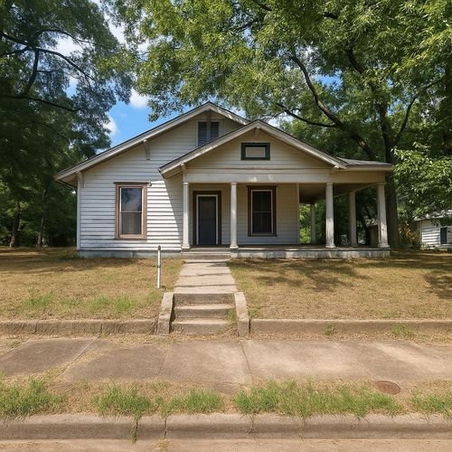 726 W Sherman St, Paris, TX, 75460-5652 | Card Image