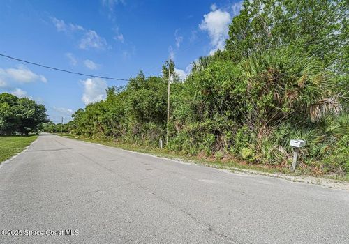 30651 Ne 23rd Way, Okeechobee, FL, 34972-6802 | Card Image