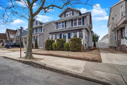 531 Beach 134th St, Rockaway Park, NY, 11694-1443 | Card Image