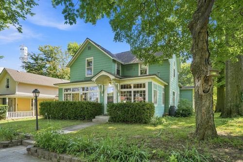 707 Liberty St, Oskaloosa, KS, 66066-5047 | Card Image