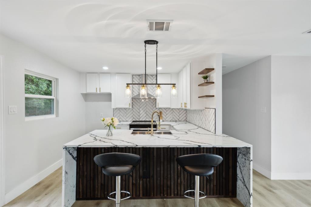 Francine Dr, Irving, TX 75060
