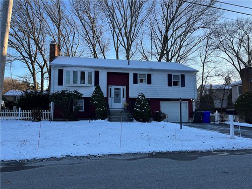 77 Birchwood Ln, West Warwick, RI, 02893-2305 | Card Image