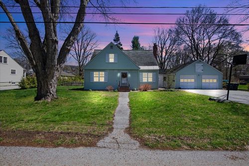 7 Quintin Ct, Saint Albans, VT, 05478-1711 | Card Image
