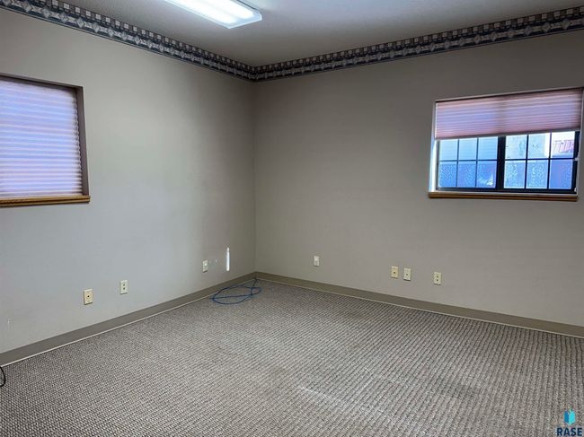 911 Sixth St, Home with 0 bedrooms, 2 bathrooms and null parking in Freeman SD | Image 70