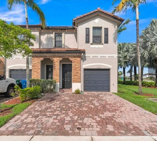 23210 Sw 113th Psge, Homestead, FL, 33032-7157 | Card Image
