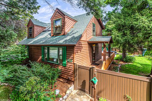 5424 Otto Pl, Oak Lawn, IL, 60453-1648 | Card Image