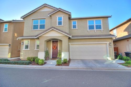 2204 Gallery Drive, Riverbank, CA, 95367 | Card Image
